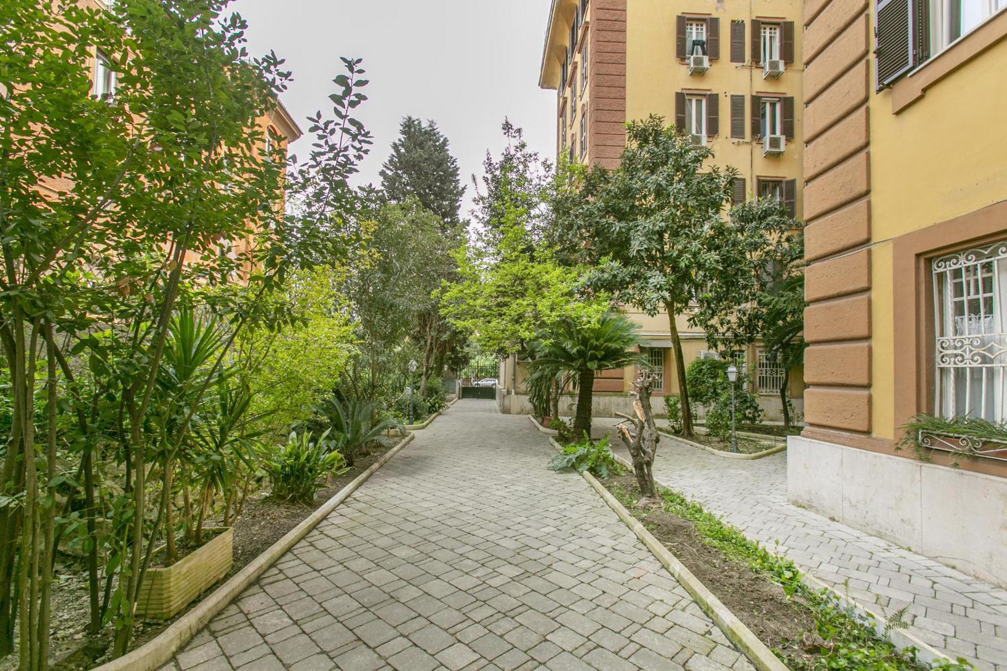 Family In Trastevere Apartment Rom